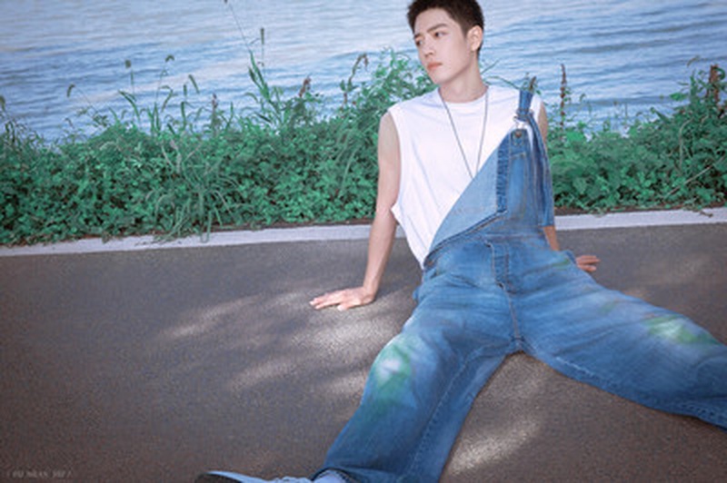 肖战